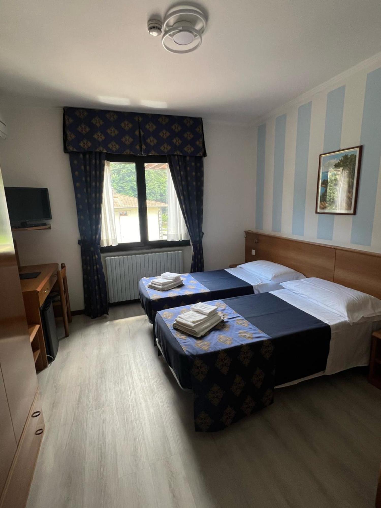 Hotel Merloni Grandola ed Uniti Екстериор снимка