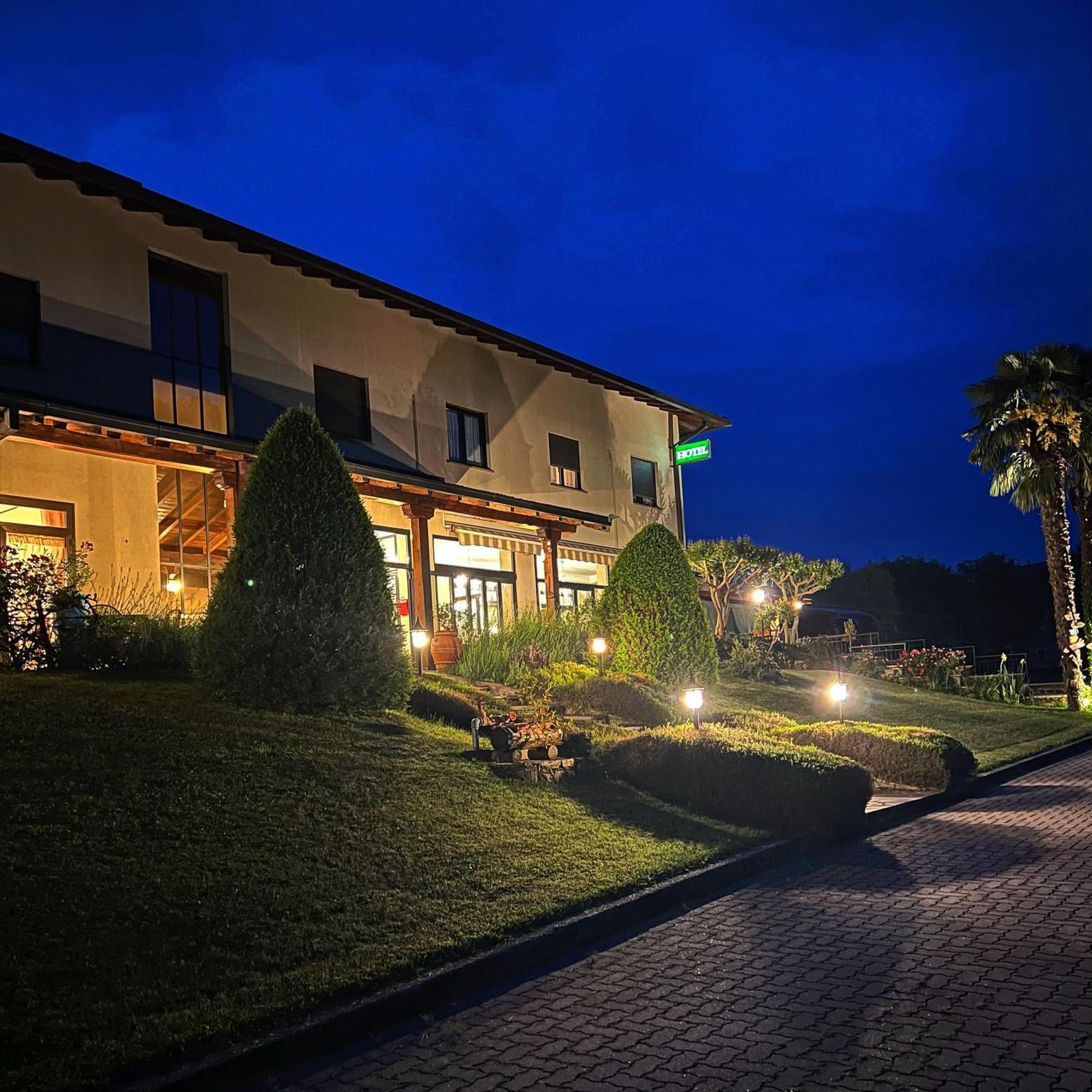Hotel Merloni Grandola ed Uniti Екстериор снимка