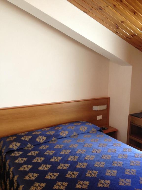 Hotel Merloni Grandola ed Uniti Стая снимка