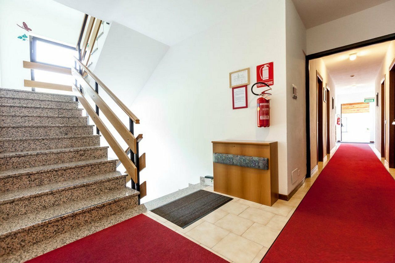 Hotel Merloni Grandola ed Uniti Екстериор снимка