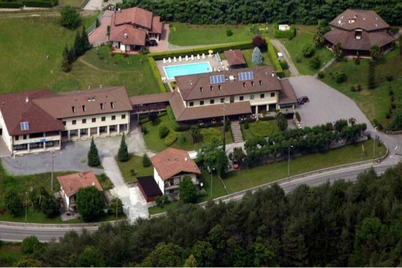 Hotel Merloni Grandola ed Uniti Екстериор снимка